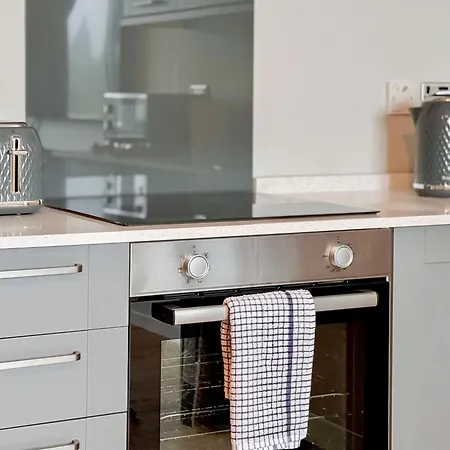 The Hydaway * ボウネス＝オン＝ウィンダミア